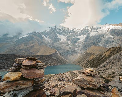 Panoramic view of Humantay Lake