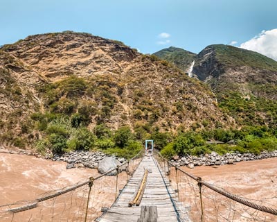 San Ignacio Bridge on the road to Choquequirao