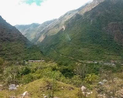 Panoramic view of the town of Totora